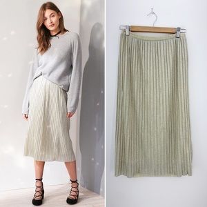 Urban Outfitters Kimchi Blue Silver Metallic Accordion Pleated Midi Skirt Size M